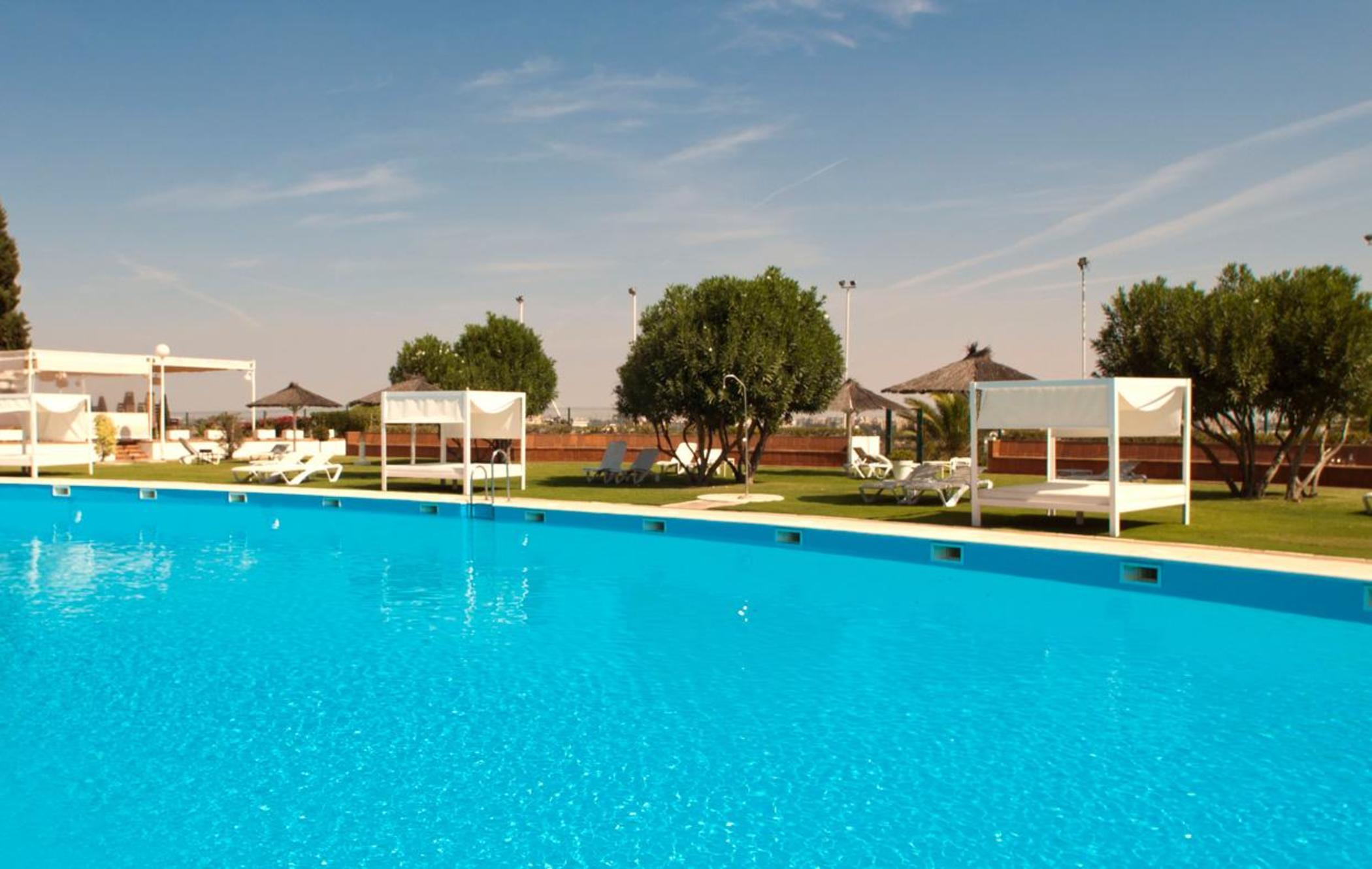 Ilunion Alcora Sevilla Hotel